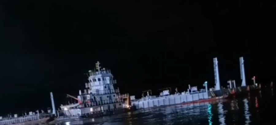 Amazonas: balsa afunda após colisão no porto de Humaitá